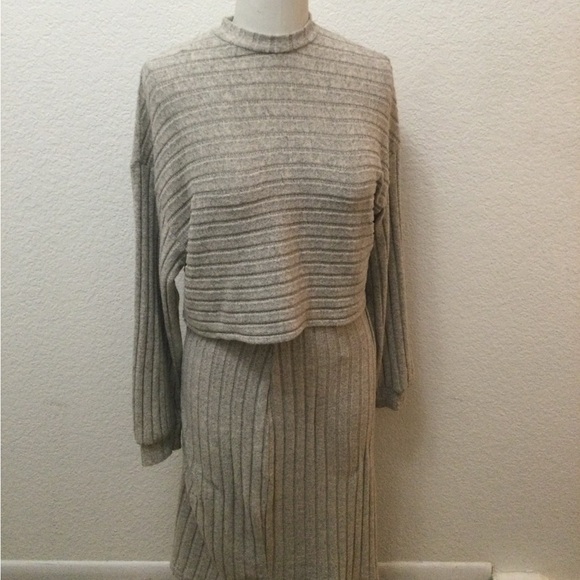 Gray Ribbed Knit Skirt - Picture 1 of 1